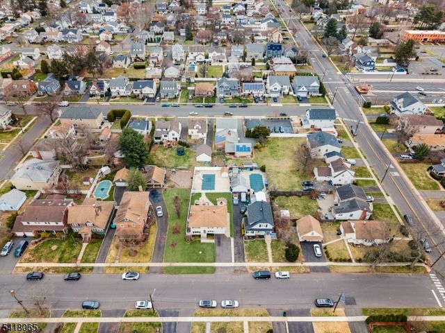 421 Stout Ave, Scotch Plains Twp., NJ 07076