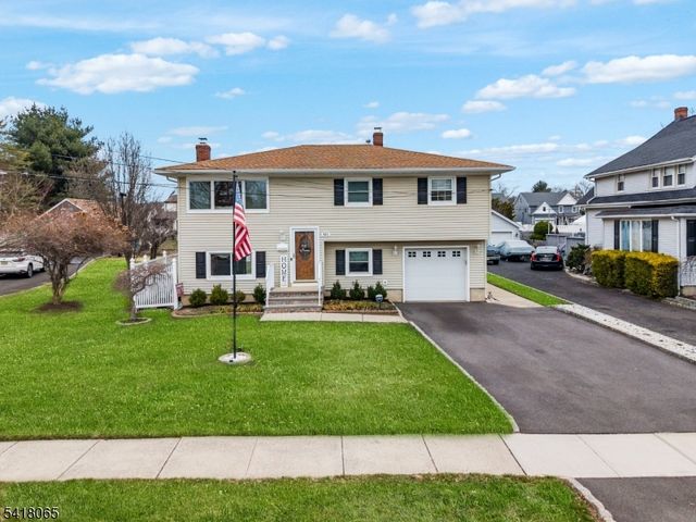 421 Stout Ave, Scotch Plains Twp., NJ 07076