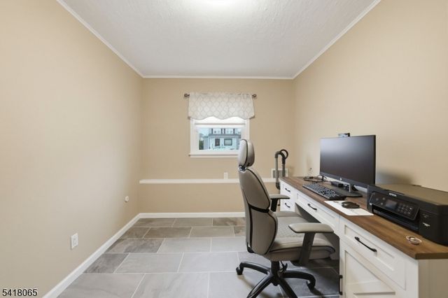 421 Stout Ave, Scotch Plains Twp., NJ 07076