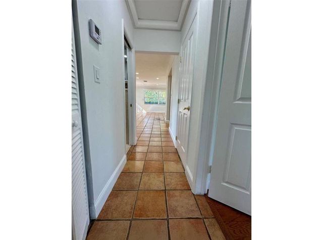 2001 NE 27th Court, Lighthouse Point, FL 33064