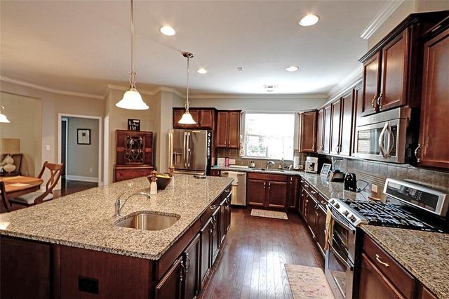 2770 Middlecreek Way, Cumming, GA 30041