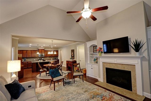 2770 Middlecreek Way, Cumming, GA 30041