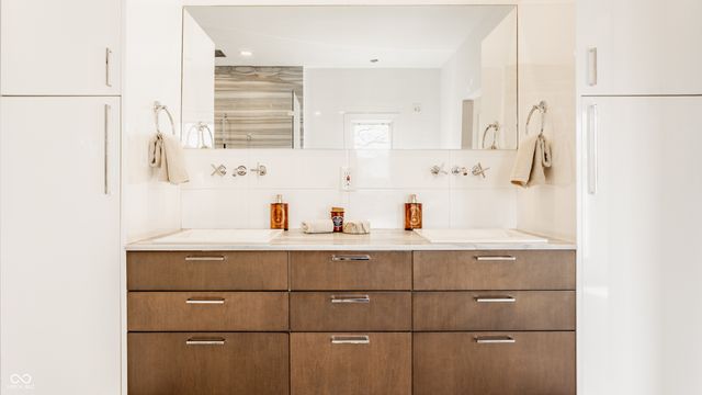 1535 N Park Avenue, Indianapolis, IN 46202