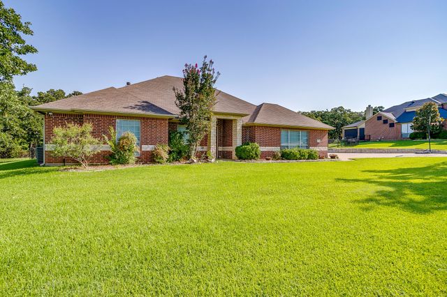 424 Ketron Road, Burleson, TX 76028