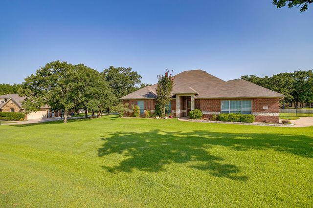 424 Ketron Road, Burleson, TX 76028