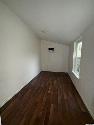 1109 Allende, San Antonio, TX 78237