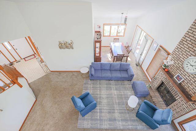 1801 Monterey Court, Hoffman Estates, IL 60169