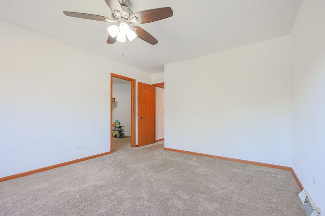 1801 Monterey Court, Hoffman Estates, IL 60169