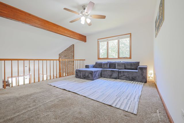 1801 Monterey Court, Hoffman Estates, IL 60169