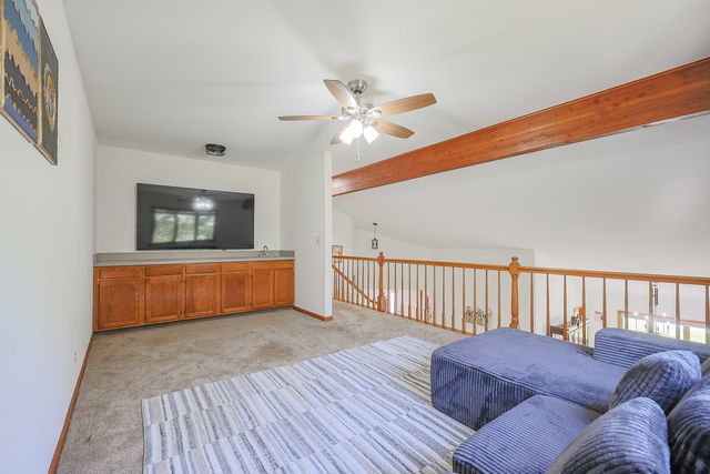 1801 Monterey Court, Hoffman Estates, IL 60169