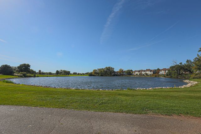 1801 Monterey Court, Hoffman Estates, IL 60169