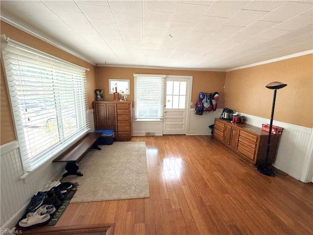 506 E Farriss Avenue, High Point, NC 27262