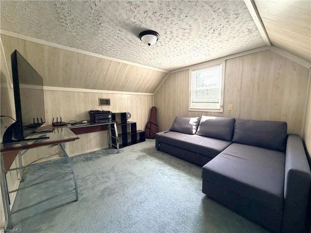 506 E Farriss Avenue, High Point, NC 27262