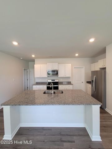 302 Red Cedar Drive, Sneads Ferry, NC 28460