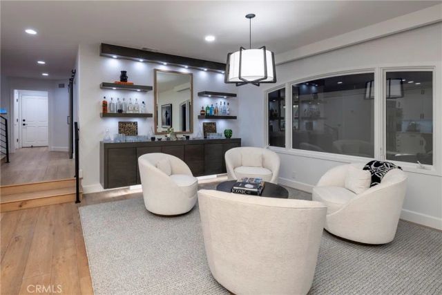 704 Via Lido Nord, Newport Beach, CA 92663