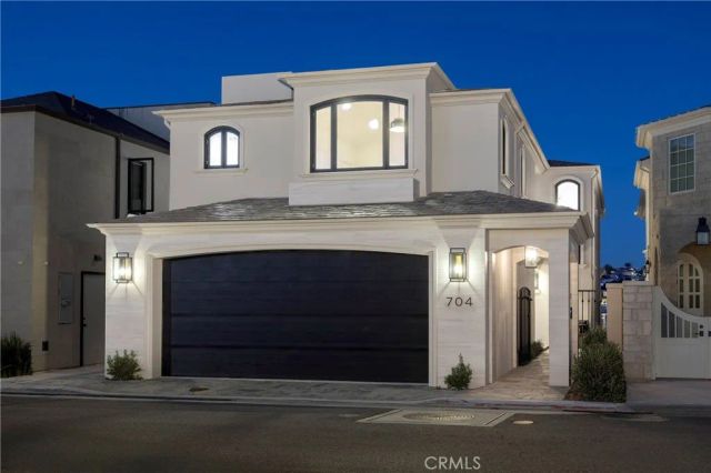 704 Via Lido Nord, Newport Beach, CA 92663