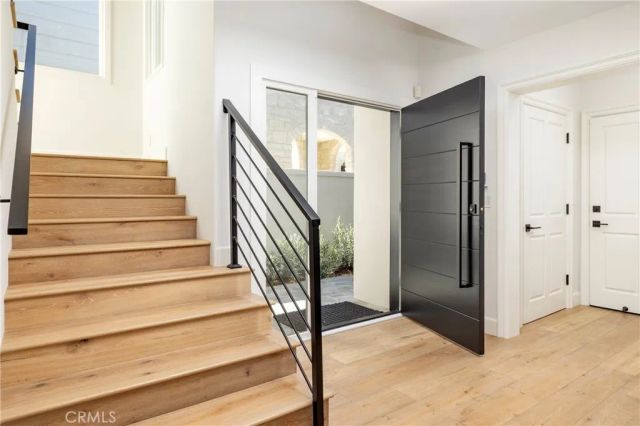 704 Via Lido Nord, Newport Beach, CA 92663