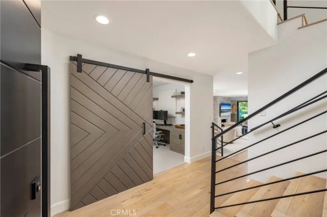 704 Via Lido Nord, Newport Beach, CA 92663