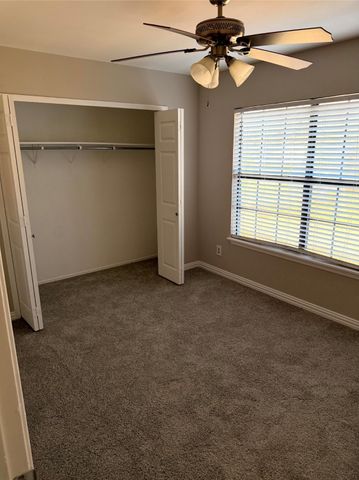 1000 Lamesa Court, Irving, TX 75063