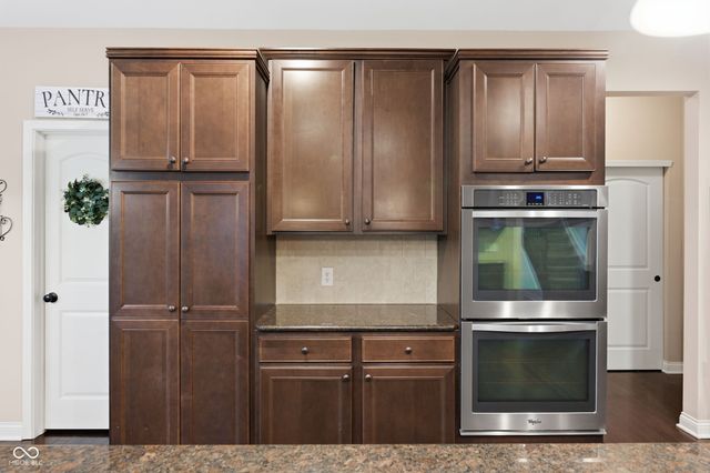 1188 Clearwell Drive, Greenwood, IN 46143