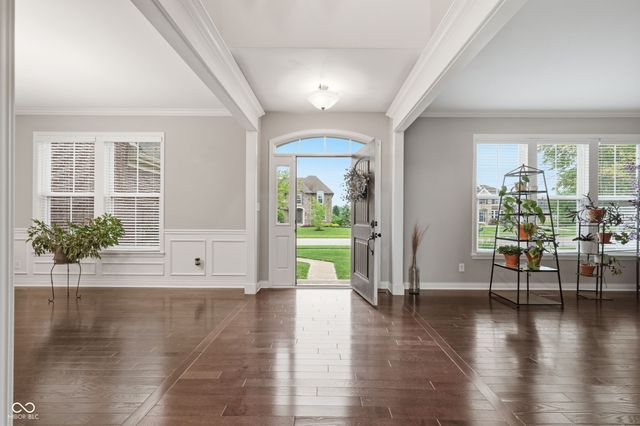 1188 Clearwell Drive, Greenwood, IN 46143