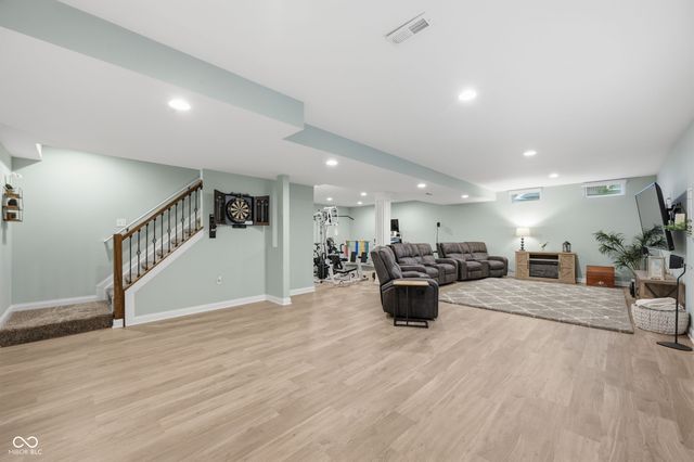 1188 Clearwell Drive, Greenwood, IN 46143