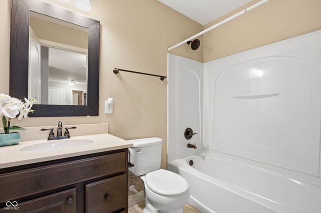 1188 Clearwell Drive, Greenwood, IN 46143
