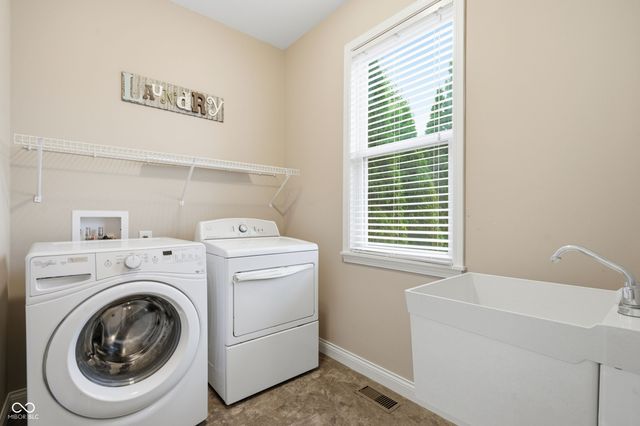 1188 Clearwell Drive, Greenwood, IN 46143