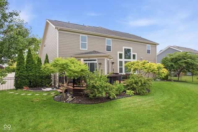 1188 Clearwell Drive, Greenwood, IN 46143