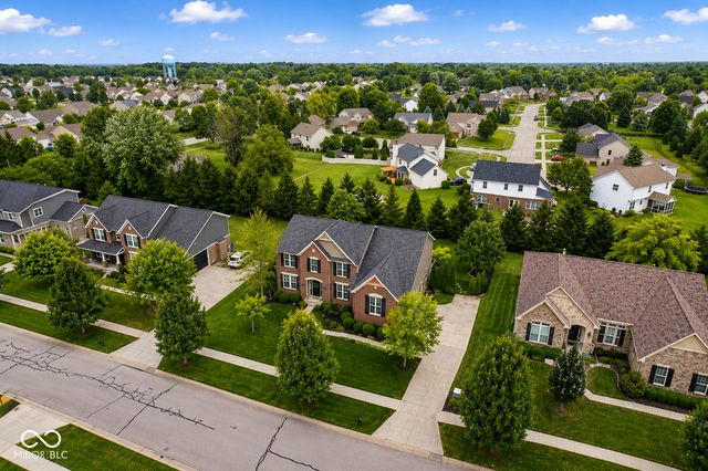 1188 Clearwell Drive, Greenwood, IN 46143