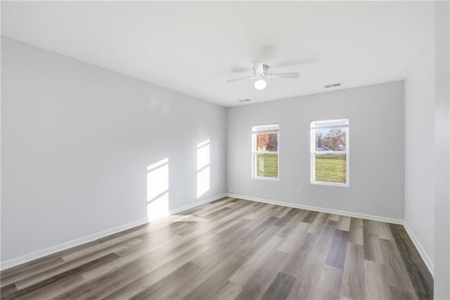 10719 46th Terrace E, Kansas City, MO 64133