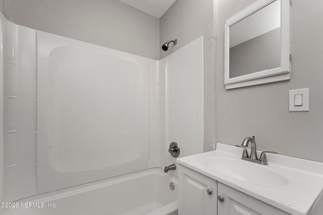 6171 CEDAR HILLS Boulevard, Jacksonville, FL 32210