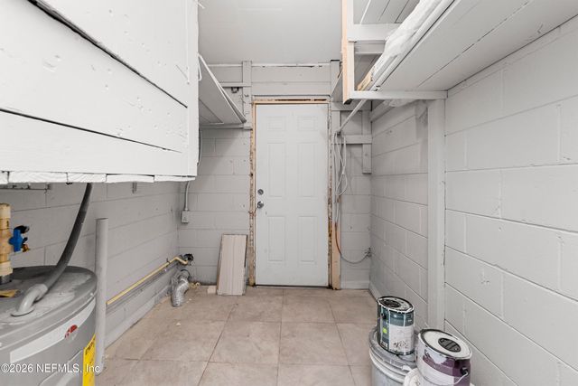 6171 CEDAR HILLS Boulevard, Jacksonville, FL 32210