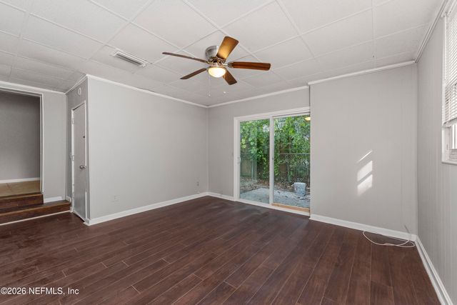 6171 CEDAR HILLS Boulevard, Jacksonville, FL 32210