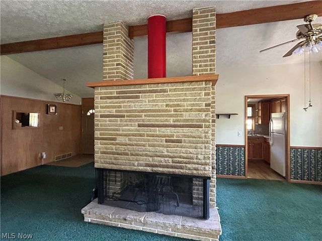 2305 Helena Avenue NW, Massillon, OH 44646