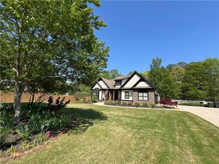1076 Pinyan Lane, Canton, GA 30115