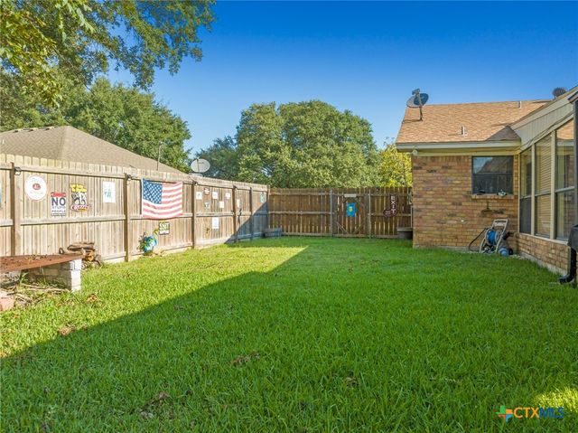 105 Rebecca Road, Moody, TX 76557