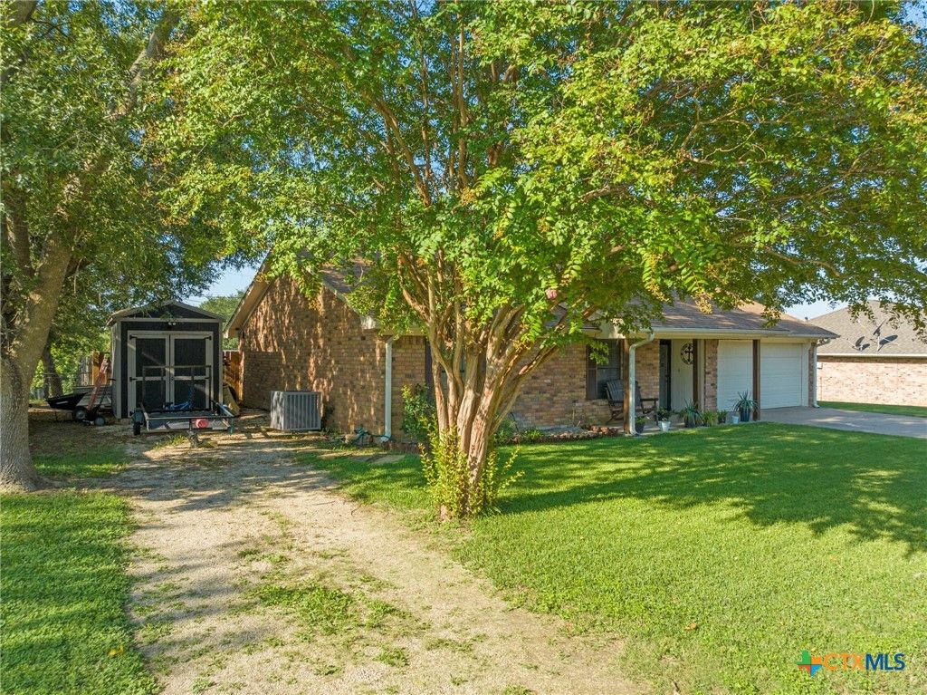 105 Rebecca Road, Moody, TX 76557