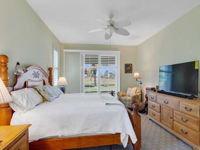 618 Gossamer Wing Way, Sebastian, FL 32958