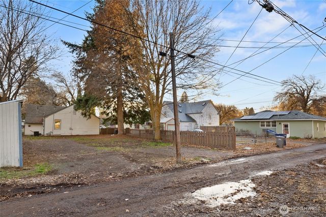 805 E 5th Avenue, Ellensburg, WA 98926