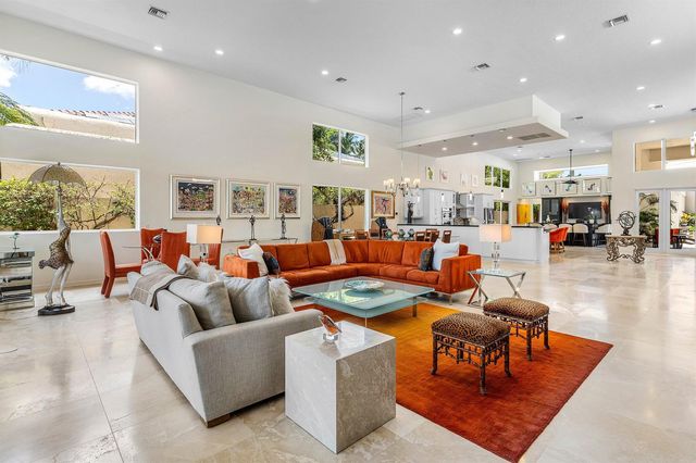 17069 Royal Cove Way, Boca Raton, FL 33496