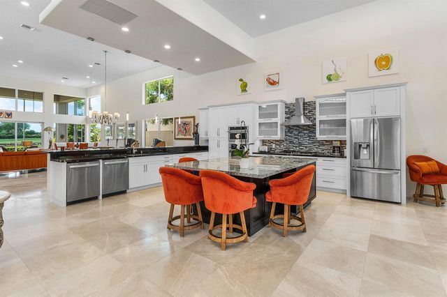 17069 Royal Cove Way, Boca Raton, FL 33496