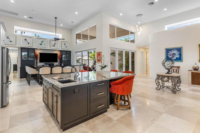 17069 Royal Cove Way, Boca Raton, FL 33496