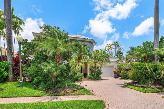 17069 Royal Cove Way, Boca Raton, FL 33496