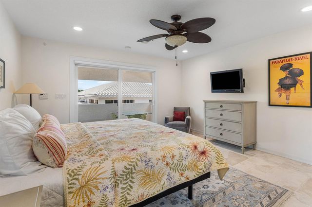 17069 Royal Cove Way, Boca Raton, FL 33496