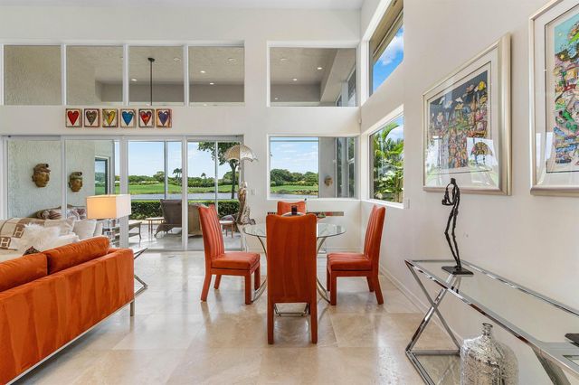 17069 Royal Cove Way, Boca Raton, FL 33496