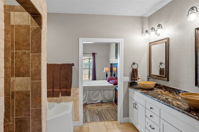 459 Private Road 2625, Decatur, TX 76234