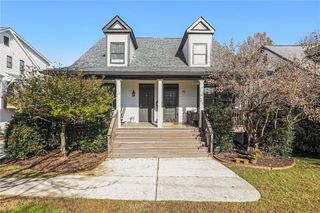 1433 Carroll NW Drive 8, Atlanta, GA 30318