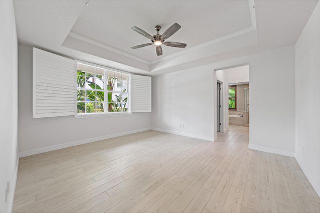 411 Bay Colony Drive N, Juno Beach, FL 33408