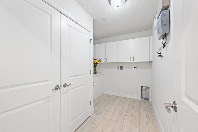 411 Bay Colony Drive N, Juno Beach, FL 33408
